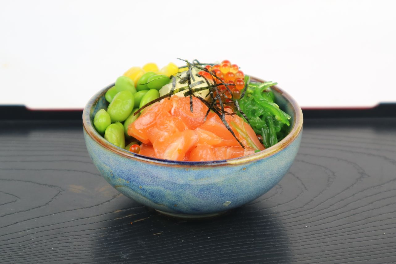Dragon Town - S30. Poke Bowl Zalm